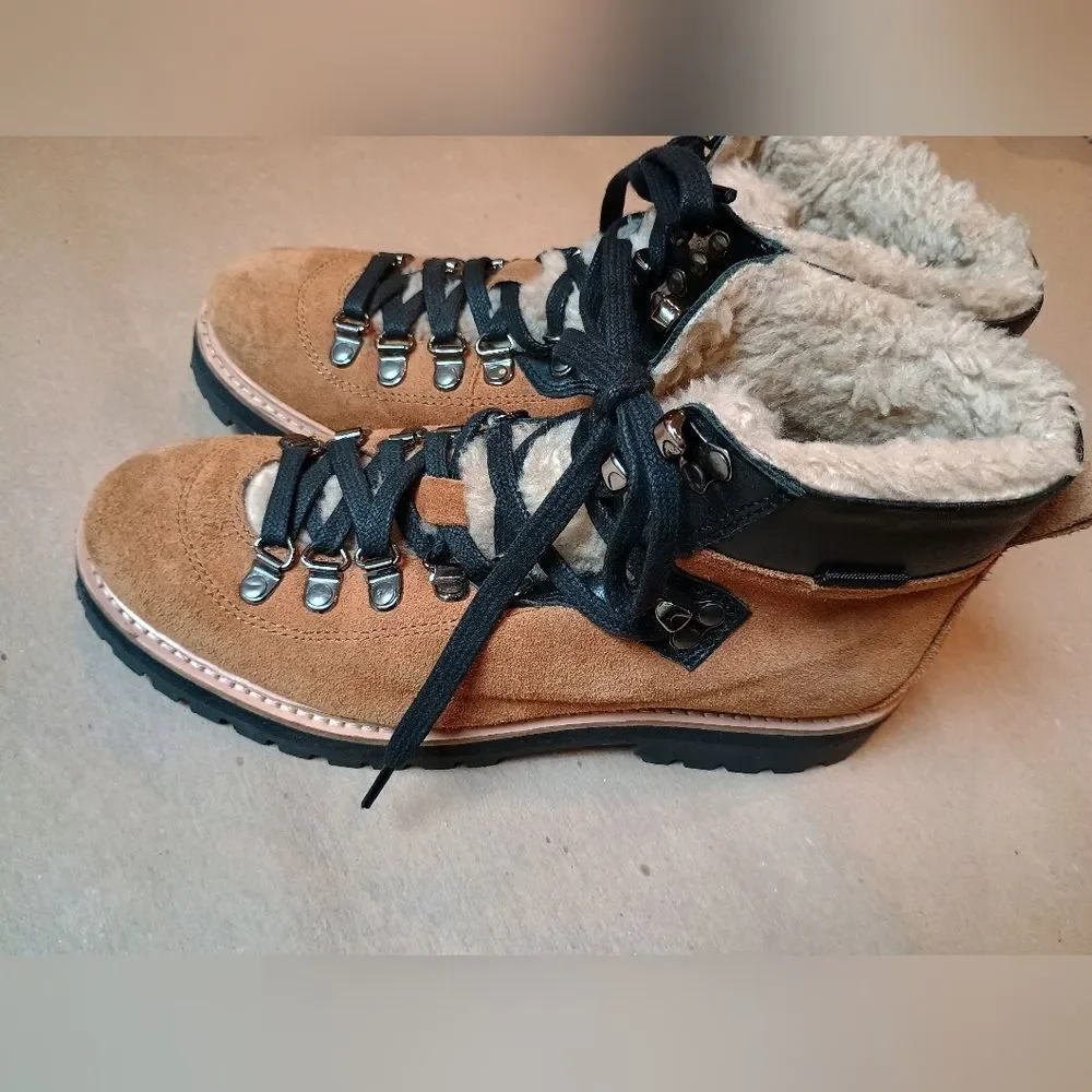 Urban Outfitters Sz 8 Bailey Sherpa Lined Hiking Boots Bootie Tan Suede Womens